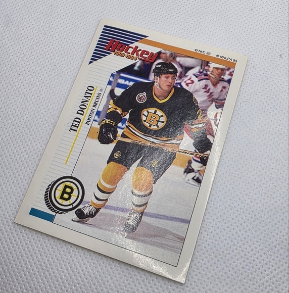 1993-94 Panini Hockey Ted Donato Boston Bruins #8 Sticker - Picture 2 of 3